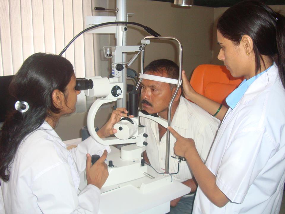 EMPOWERING EYE CARE